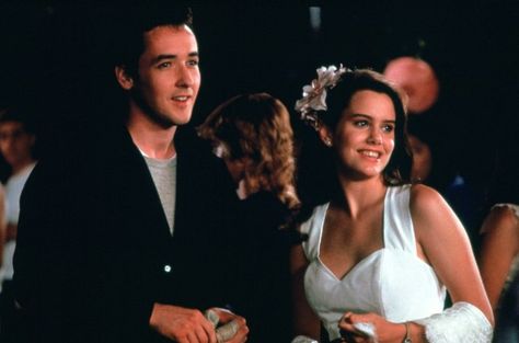 John Cusack and Ione Skye in Say Anything... (1989) Say Anything Movie, Lloyd Dobler, Ione Skye, Love Story Movie, Screenwriting Tips, John Cusack, Romantic Photos Couples, Romantic Films, Movie Streaming