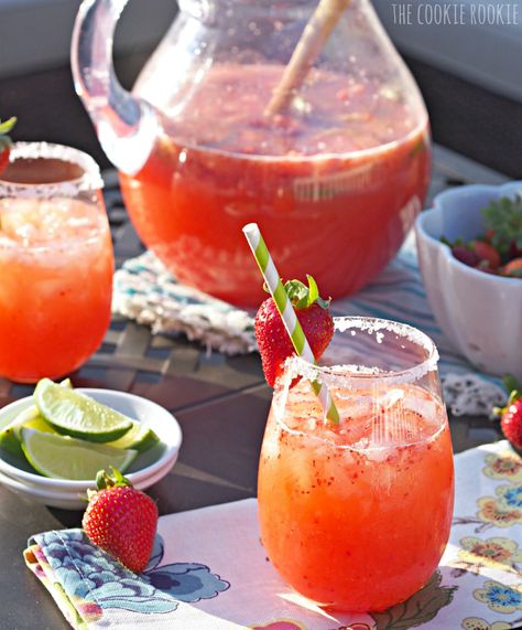 Strawberry Margarita Punch - The Cookie Rookie Strawberry Margarita Punch, Margarita Punch Recipe, Best Punch Recipe, Margarita Punch, Batch Cocktail Recipe, Fun Party Drinks, Frozen Limeade, Strawberry Soda, Batch Cocktails