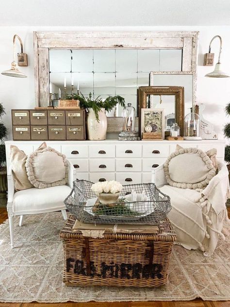 Welcome Home Saturday with guest Robyn's French Nest Cozy Boho Living Room, Vibeke Design, Buffet Decor, Console Table Decorating, Casa Country, Boho Living, Spring Home Decor, Boho Living Room, Neutral Decor