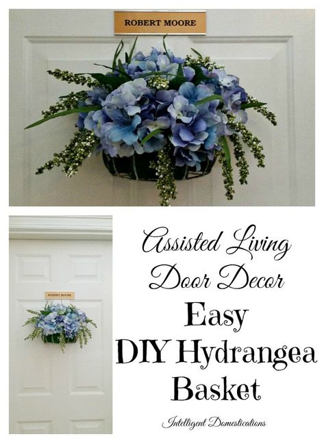 Assisted Living Door Decor Easy DIY Hydrangea Basket. DIY Hydrangea Basket Wreath #diy #wreath #diywreath #hydrangea #hydrangeawreath #craft #doordecor #summer Assisted Living Decor, Door Decor Diy, Hydrangea Basket, Diy Hydrangea, Indoor Door Decor, Cottage Front Doors, Diy Screen Door, Diy Floral Wreath, Homemaking Tips