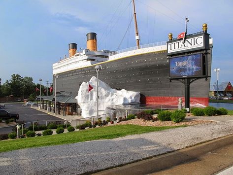 titanic-museum-branson-17 Real Titanic, Titanic Museum, History Queen, Haunted History, Branson Missouri, Strange History, Branson Mo, Tudor History, The Titanic