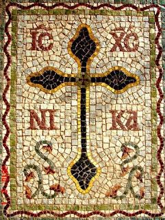 Crucifix Art, Byzantine Mosaic, Roman Mosaic, Mosaic Crosses, Mosaic Flowers, Cross Art, Mosaic Artwork, Byzantine Art, Christian Symbols