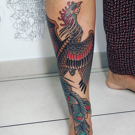 Traditional Phoenix Tattoo Old School, New School Phoenix Tattoo, Phoenix Tattoo Old School, Phoenix Tattoo Traditional, Traditional Phoenix Tattoo, Phoenix Tattoo Sleeve, Phoenix Harry Potter, Traditional Tattoo Old School, Traditional Tattoo Inspiration