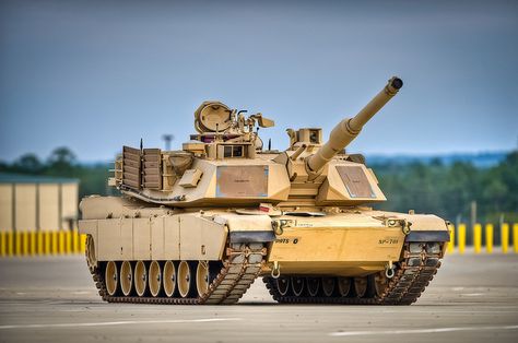 M1A2 "Abrams" Who wouldn't drive this to work M1a2 Abrams, Abrams Tank, Tanks Modern, Future Tank, M1 Abrams, Combat Arms, T 72, American Tank, Tank Armor