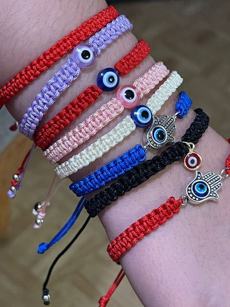 Jewellery Making Tutorials Necklaces, Evil Eye Jewelry Bracelet, Mexican Bracelets, Diy Wire Jewelry Rings, Crochet Store, Ankle Bracelets Diy, Braided Bracelet Diy, Macrame Bracelet Patterns, Crystal Bead Jewelry