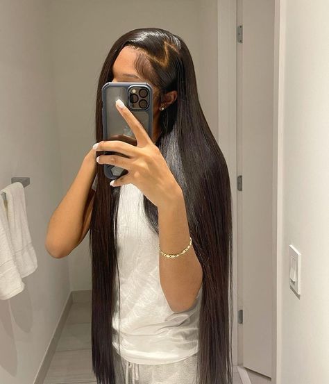 Side Part Frontal Sew In, Female Maintenance, Pfp Pictures, 2023 Hairstyles, Frontal Wig Hairstyles, Lace Fronts, Weave Styles, Hd Lace Frontal, Quick Weave Hairstyles