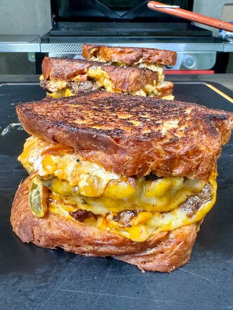 Turkey Patty Melt, Party Ribs, Bacon Jam Burger, Grill Nation, Burger Ideas, Patty Melt Recipe, Air Fryer Recipes Chicken Breast, Burger Bread, Mixture Recipe