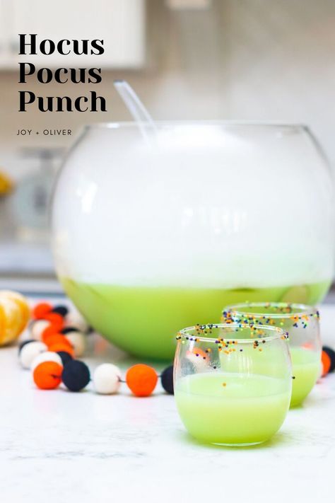 Witches Punch For Kids, Hocus Pocus Punch Recipe, Halloween Punch Healthy, Hocus Pocus Margarita, Hocus Pocus Mocktail, Hocus Pocus Punch Non Alcoholic, Halloween Juice For Kids, Hocus Pocus Gender Reveal Party, Virgin Halloween Drinks