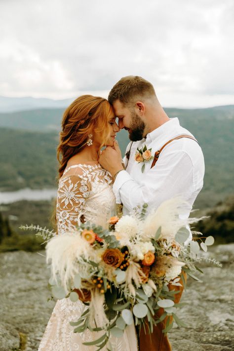 Fall Boho Mountain Wedding, Wedding Colors For Redhead Bride, Redhead Bride Hairstyles, Mountain Wedding Hair, Red Head Wedding, Wedding Hair Redhead, Redheaded Bride, Red Hair Wedding, Ginger Bride