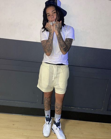 Young Ma Rapper, Young Ma, Hype Clothing, Dress Up Day, Swag Outfits Men, Street Style Outfits Men, Tomboy Fashion, Swag Outfits, Street Style Outfit