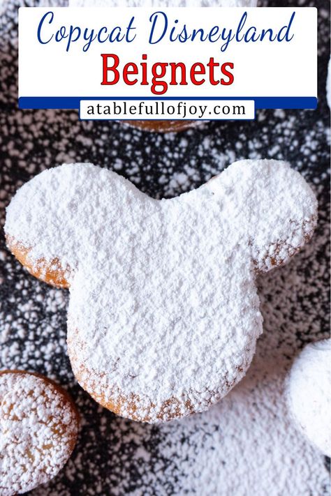 Hot Fresh Mickey Disneyland Beignets are a must have when visiting the parks, but now you can make them at home! This Disneyland Beignets recipe is easy, and produces those fluffy, soft, delicious beignets everyone loves! Beniegts Recipe, Disneyland Copycat Recipes, Disneyland Desserts Recipes, Disney Beniegts Recipe, Disney Beignets Recipe, Disney Beignets, Beignet Recipe Disney, How To Make Beignets, Filled Beignets