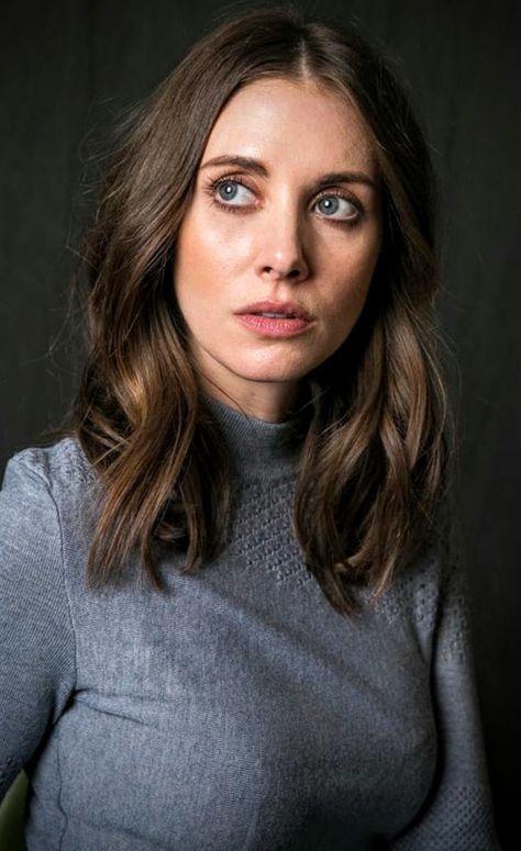 Alison Brie Alison Brie Hair, Allison Brie, Gamine Style, Alison Brie, Norma Jeane, Brie, Shoulder Length, Celebrity Weddings, Brown Hair