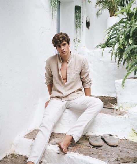 Sicily Trip, Vacation Outfits Men, European Trip, Classy Outfits Men, Mens Summer Outfits, Mens Casual Outfits Summer, Men Fashion Casual Shirts, Men Stylish Dress, Guys Clothing Styles