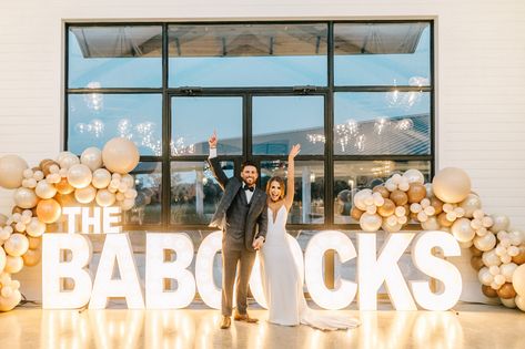 Marquee Letters Engagement Party, Wedding Big Letters, Wedding Large Letters, Balloon Marquee Letters, Marquee Letters And Balloons, Big Letters Wedding, Marquee Letters With Balloons, Wedding Letters Decor, Marquee Letters Decor