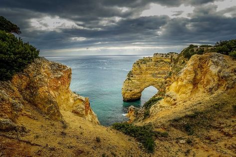 Things To Do In Portugal, White Building, Snorkeling Gear, Portugal Travel, Boat Tours, Beautiful Places To Travel, Algarve, How To Level Ground, Paddle Boarding