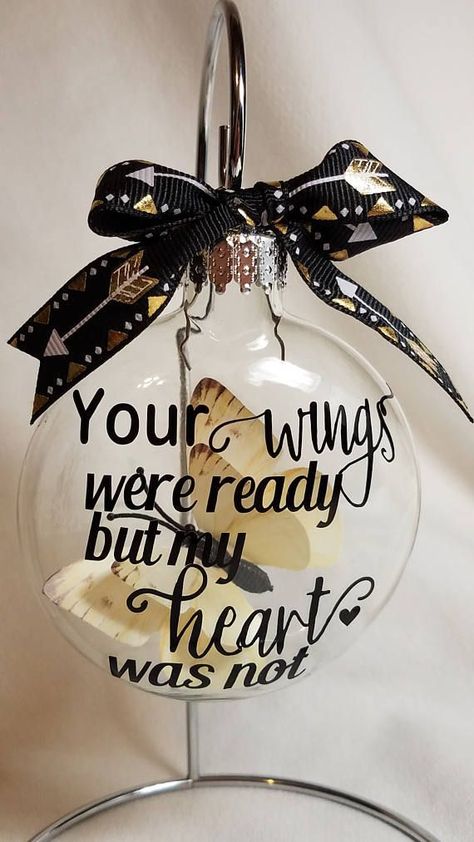 Butterfly Christmas, Baby Memorial, Clear Glass Ornaments, Memorial Ideas, Memory Crafts, Cricut Christmas, Memorial Ornaments, Infant Loss, Baby Memories