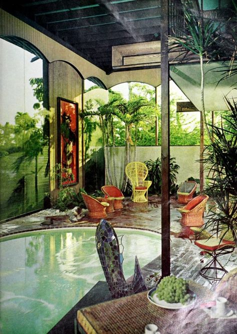 52 beautiful vintage in-ground swimming pools Concrete Cabin, Inside Pool, Big Pools, Pool Finishes, Concrete Pool, Swimming Pools Backyard, Small Pool, Retro Ideas, Swimming Pool Designs