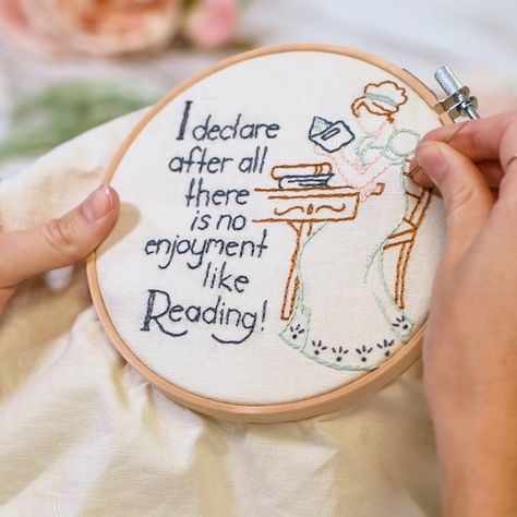 Jane Austen Cross Stitch, Jane Austen Embroidery, Jane Austen Novels, Learning To Embroider, Jane Austin, Thunder Bay, Jane Eyre, Themed Crafts, Embroidery For Beginners