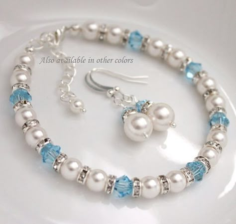 Diy Bracelet Designs, Beads Bracelet Design, Aquamarine Crystal, Homemade Jewelry, Jewelry Making Ideas, Beaded Bracelets Diy, Bracelets Handmade Beaded, Bead Jewellery, Beaded Jewelry Diy