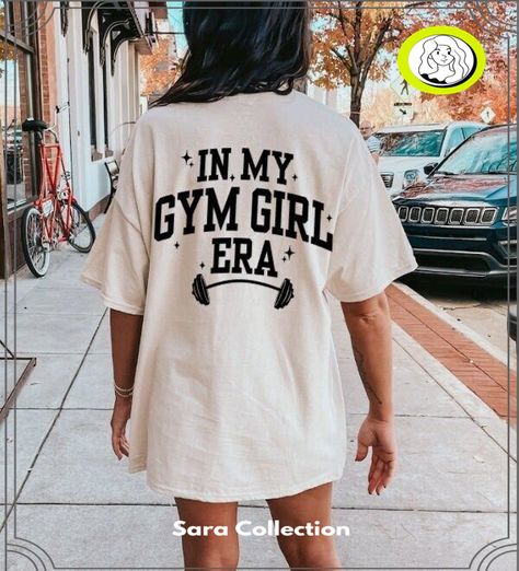 Chic and Functional Women's Gym Outfits for Every Workout Shirts With Words On The Back, Baddie Tshirt Design Ideas, Photo T Shirt Design, Gym Tees Women, Workout Shirt Designs, Tshirt Branding Ideas, Gym Tshirt Design Graphic Tees, Retro Fitness Aesthetic, Workout Tshirt Design