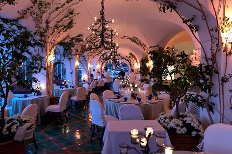 5 Best Nightlife in Positano - Where to Go at Night in Positano – Go Guides Positano Restaurant, Salerno Italy, Amalfi Coast Travel, Italy 2023, Relaxing Night, Champagne Bar, Night Couple, Positano Italy, Italy Map