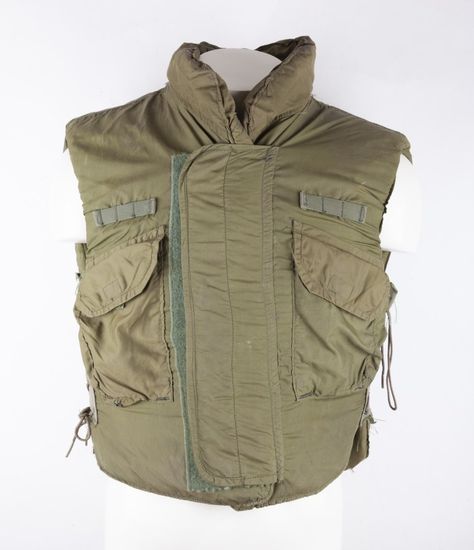 Flak Vest, Survival Techniques, Plate Carrier, Armor Concept, Character Designs, Character Design, Sewing, Drawings, Pattern