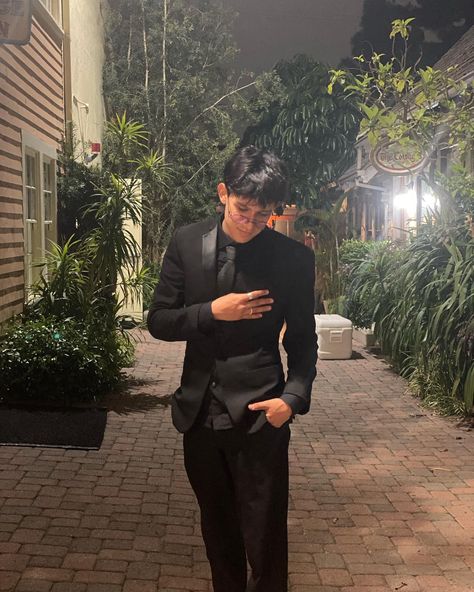 Men Prom Aesthetic, Mens Prom Fits, Black Tux Aesthetic, All Black Tuxedo For Men Prom, Black On Black Suit Prom, Men’s All Black Prom Suit, Guy Prom Fits, Prom Suit Inspo Men, All Black Suit Aesthetic