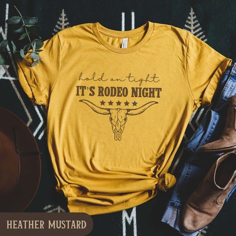 Rodeo Shirts Women, Cowgirl Shirt, Rodeo Outfit, Cowgirl Aesthetic, Farm Girl Shirt, Country Shirt, Cattle Farm Shirt, Western Shirt Women Rodeo Shirts Womens, Rodeo Shirt Ideas, Western Shirt Women, Western Tee Shirts, Aesthetic Farm, Outfit Cowgirl, Rodeo Outfit, Cowgirl Stuff, Cattle Farm