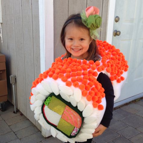 Sushi roll costume. Halloween 2014. Sushi Halloween Costume, Sushi Halloween, Smoked Salmon And Avocado, Sushi Costume, Ikea Laundry, Salmon And Avocado, Halloween Costumes 2014, Clever Costumes, Avocado Roll