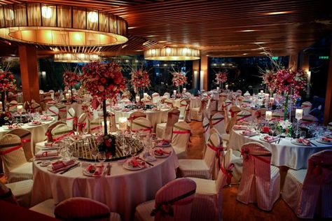 Red themed Chinese wedding ballroom set up with large centerpieces Chinese Restaurant Wedding Decor, Chinese Restaurant Wedding, Wedding Round Table, Restaurant Wedding Decor, Wedding Ballroom, Large Centerpiece, Venue Decorations, Modern Restaurant, Restaurant Wedding