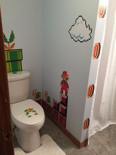 Super Mario bathroom Super Mario Bathroom Ideas, Cartoon Bathroom Ideas, Mario Bathroom Ideas, Super Mario Bathroom, Mario Bathroom, Party Bathroom, Mario Room, Game Crafts, Outside Toilet