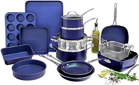 Royal Blue Kitchen, Cooking Pots Set, Blue Kitchen Accessories, White Kitchen Inspiration, Non Toxic Cookware, Pots Set, Kitchen Cookware Sets, Nonstick Cookware Sets, How To Make Oil