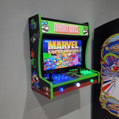 Small Man Cave Ideas, Diy Arcade Cabinet, Small Man Cave, Round Rug Living Room, Arcade Retro, Metal Slug, Game Room Family, Man Cave Home Bar, Retro Arcade