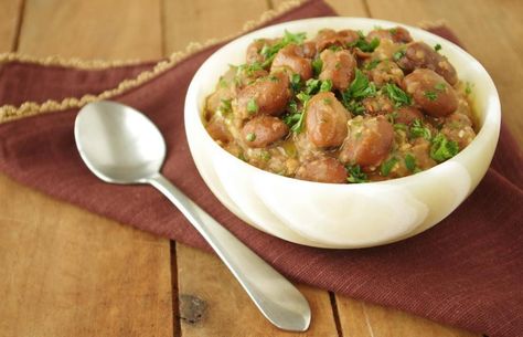 Egyptian Bread, Ful Medames, Fava Bean, Soups Stews Chilis, Egyptian Food, Bean Stew, Fava Beans, Hot Soup, Middle Eastern Recipes