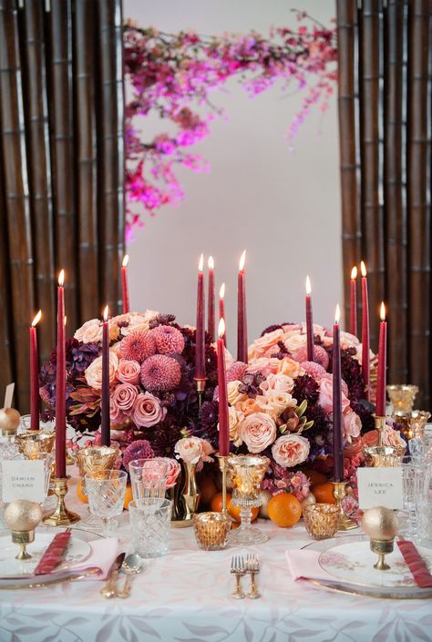 A Modern Chinese New Year-Themed Wedding Inspiration - 009 Asian Fusion Wedding, Asian Inspired Wedding, Red Wedding Ideas, Wine Sangria, Traditional Chinese Wedding, New Years Wedding, Handfasting Wedding, White Veil, Modern Wedding Decor