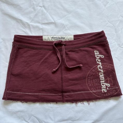 Vintage Abercrombie Y2K early 2000's Sporty Mini... - Depop 2000s Athletic Wear, Abercrombie 2000s, Depop Skirt, Abercrombie And Fitch 2000s, Abercrombie Y2k, Early 2000s Clothes, 2000s Abercrombie, 2000s Mini Skirt, Sporty Y2k