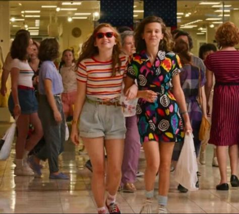 Max And El, Max And Eleven, Eleven Costume, Max Costume, 80’s Outfits, El Stranger Things, 80s Inspired Outfits, 80's Party Outfit, Stranger Things Outfit