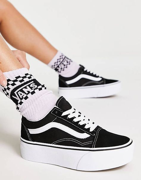 Old Skool Stackform, Vans Logo, Slip On Trainers, Deck Shoes, Skate Wear, Vans Shop, Vans Sneakers, Converse Chuck Taylor All Star, Profile Design