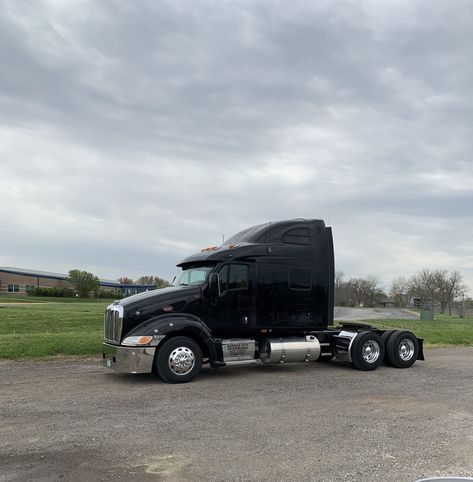 Peterbilt 387 20” bumper Peterbilt 387, Peterbilt Trucks, Big Rigs, Semi Truck, Peterbilt, Custom Trucks, Big Trucks, Semi Trucks, Old School