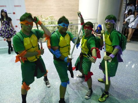 Tmnt Group Costume, Ninja Turtle Cosplay, Ninja Turtles Kostüm, Ninja Turtles Cosplay, Sebastian Costume, Tmnt Cosplay, Diy Ninja Turtle Costume, Tmnt Costume, Anime Squad