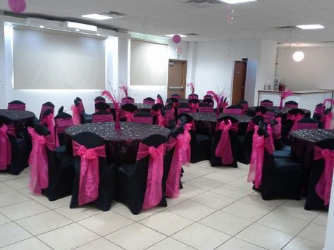 Pink Table Centerpieces, Black Party Ideas, 2000s Birthday Party Theme, Wedding Reception Seating Arrangement, Wedding Spreadsheet, Paris Theme Wedding, 7th Birthday Party Ideas, Sweet Sixteen Birthday Party Ideas, Disco Birthday Party