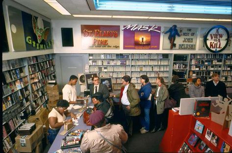 Tower video rental store, 1986. Blockbuster Video, Rare Historical Photos, Video Store, The Golden Age, Life Pictures, Picture Collection, Vintage Photographs, Historical Photos, First Home