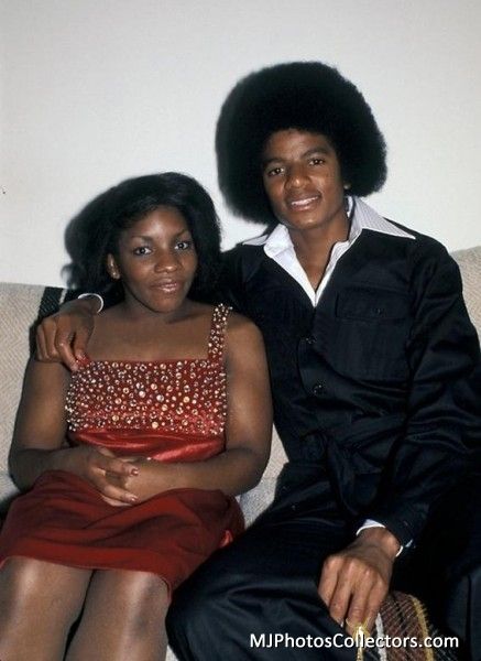 MJ & Stephanie Mills Black Music Artists, Stephanie Mills, Michael Jackson Photoshoot, Michael Jackson Rare, Black Legends, Michael Jackson Smile, Legendary Singers, Joseph Jackson, Vintage Black Glamour