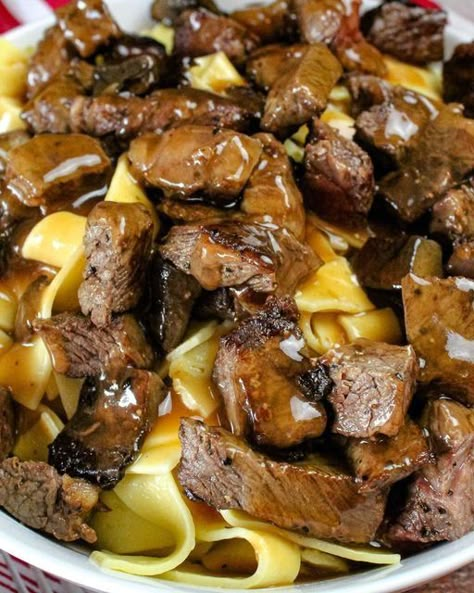 Tender Beef Tips And Egg Noodles - Easy DIY Recipes Easy Beef Tips And Noodles, Beef Tips Noodles, Easy Beef Tips, Beef Tips And Noodles, Egg Noodle Recipes, Beef Tips And Gravy, Beef Noodles, Beef Dinners, Just A Pinch Recipes