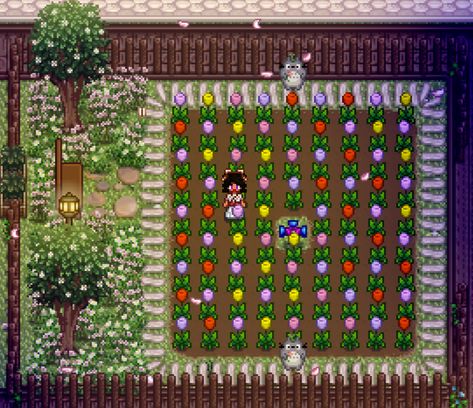 Stardew Valley Flower Farm, Stardew Flower Garden, Stardew Valley Flower Garden, Stardew Decoration, Small Flower Garden, Stardew Farm, Stardew Farms, Cute Totoro, Stardew Valley Layout