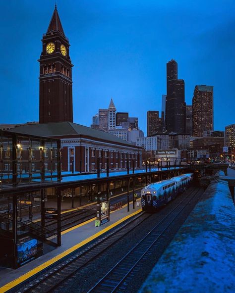 Seattle Train Station, Coast Starlight, Seattle Street, City Aesthetics, Seattle Neighborhoods, Seattle Center, Visit Seattle, Lake Union, West Seattle