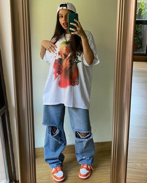 Tomboy Style Outfits, Streetwear Fashion Women, Swaggy Outfits, Tomboy Fashion, Looks Style, Streetwear Outfit, Teen Fashion Outfits, Retro Outfits, Cute Casual Outfits