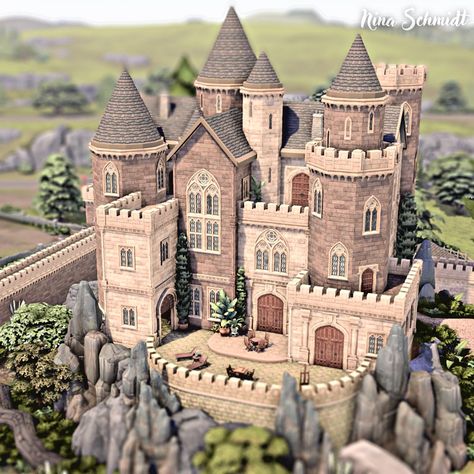 Sims4 Castle, Sims 4 Castle, Sims4 Lots, Sims 4 Worlds, Royal Estate, Tiny Castle, Castle Layout, Castle House Design, Harry Potter Miniatures