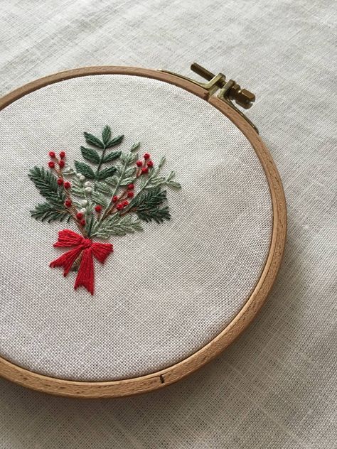 Embroidery Pattern, winter bouquete Holly Embroidery Pattern, Christmas Flower Embroidery, Winter Embroidery Designs, Simple Christmas Embroidery, Embroidery Christmas Patterns, Winter Embroidery Patterns, Poinsettia Embroidery, Winter Hand Embroidery, Holly Embroidery