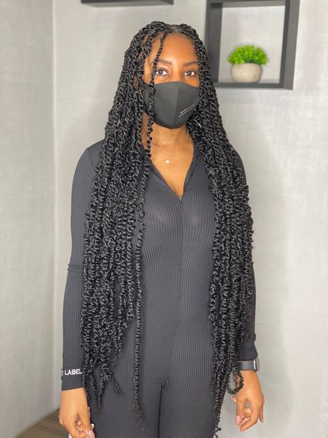 Spiral Twist Braids, Small Passion Twists, Holiday Braids, Long Cornrows, Cute Box Braids, Passion Twists, Short Box Braids Hairstyles, Big Box Braids Hairstyles, Curly Weave Hairstyles